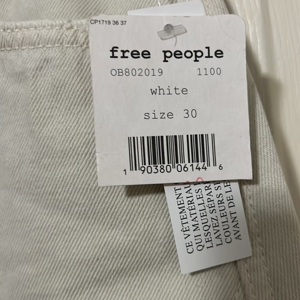 NWT $60 Free People | We the Free | Distressed & Ripped Denim Jean Skirt - Picture 11 of 13
